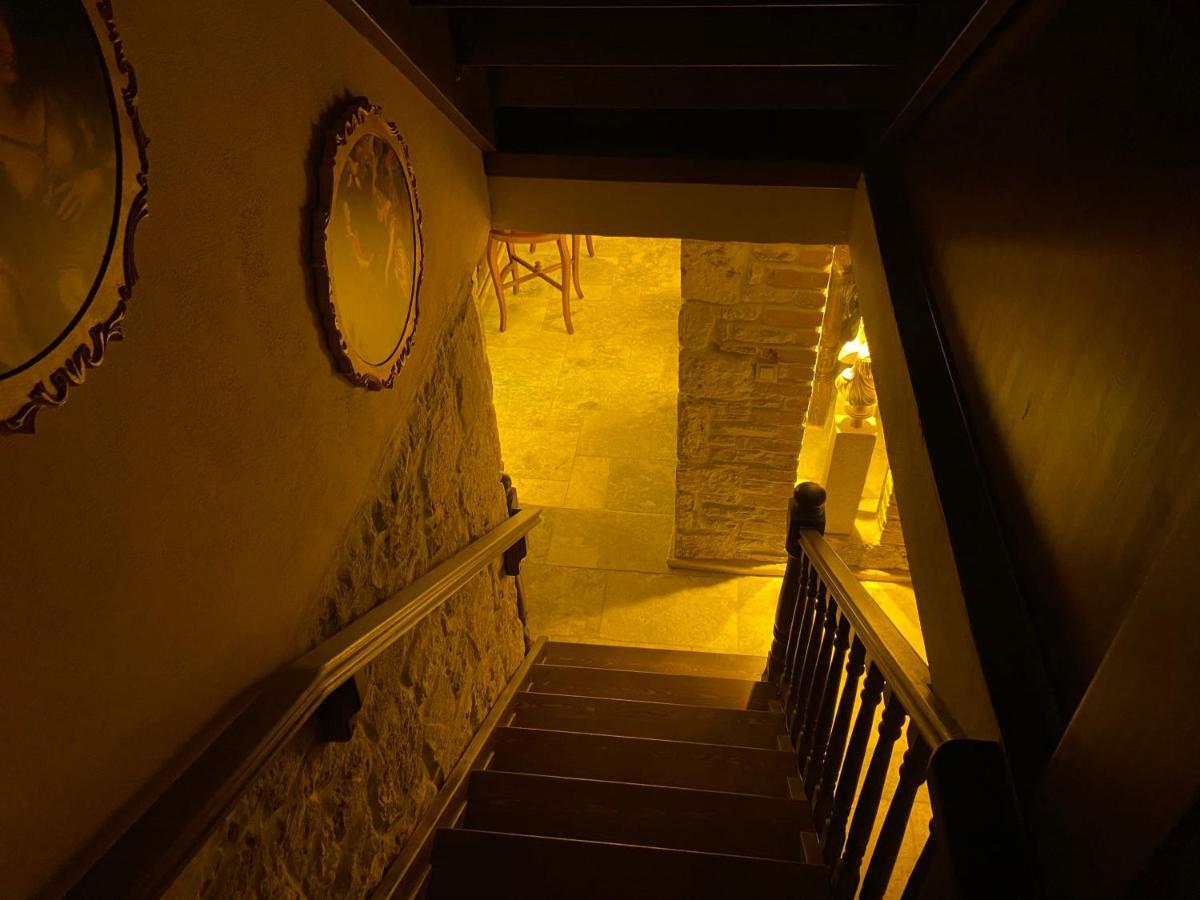 Dionysos 1789 Boutique Hotel โฟชา ภายนอก รูปภาพ
