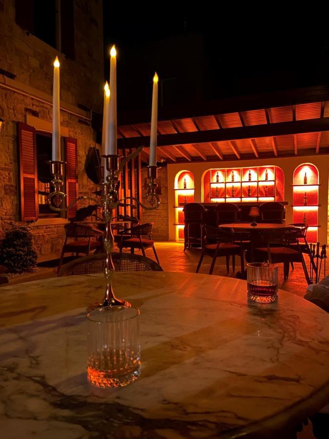 Dionysos 1789 Boutique Hotel โฟชา ภายนอก รูปภาพ