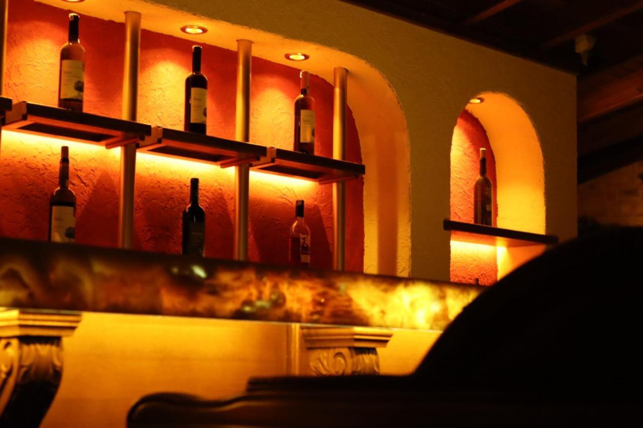 Dionysos 1789 Boutique Hotel โฟชา ภายนอก รูปภาพ